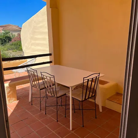 Casa vacanze L'oleandro 1412 House In Sardinia With Mediterranean Views Isola Rossa (Sassari)